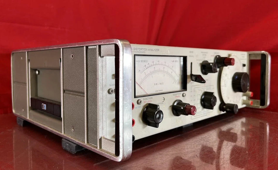 Agilent/Keysight 334A 1140A10989 Distortion Analyzer, 5 Hz to 600 kHz