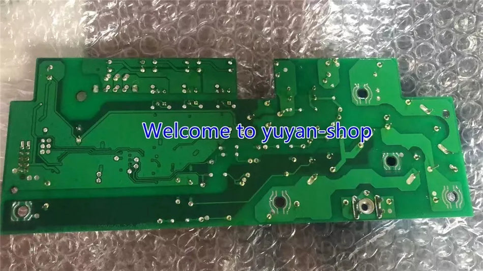 1PC Used DANFOSS 130B6060 2/2 board 37kw-75kw