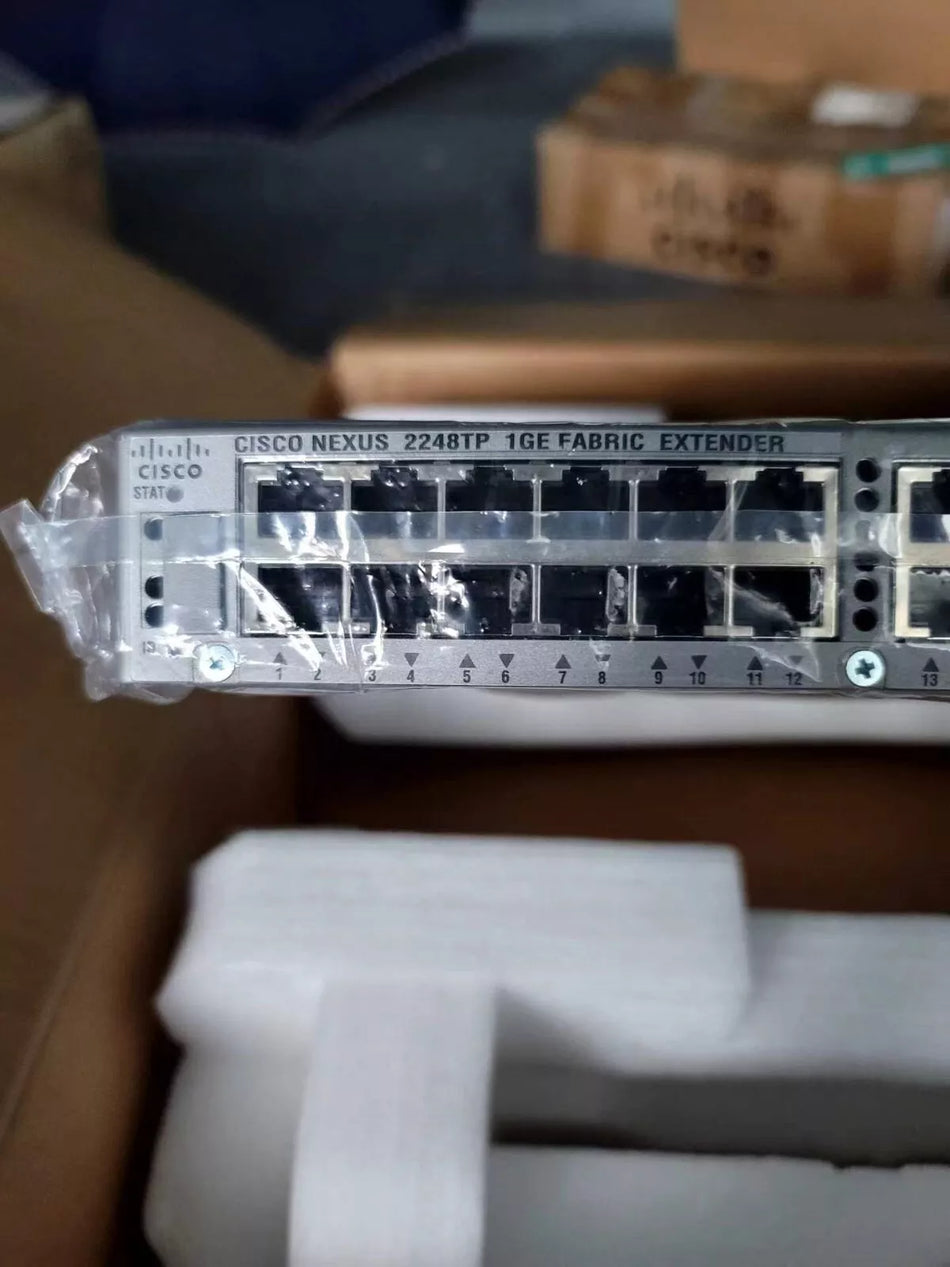1PC NEW Cisco NEXUS 2248TP 1GE FABRIC EXTENDER #N2424 YF