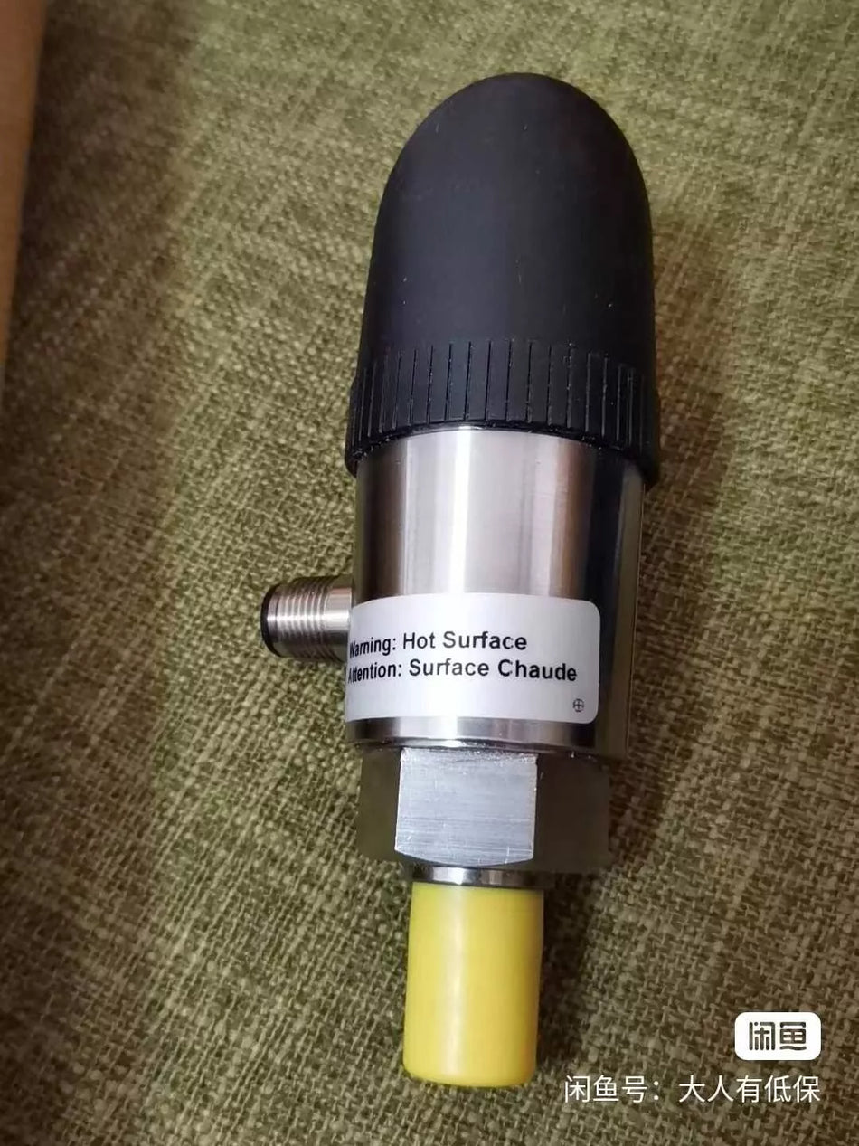 1PC NEW Barksdaie CP28-001E pressure sensor #N2480 YF