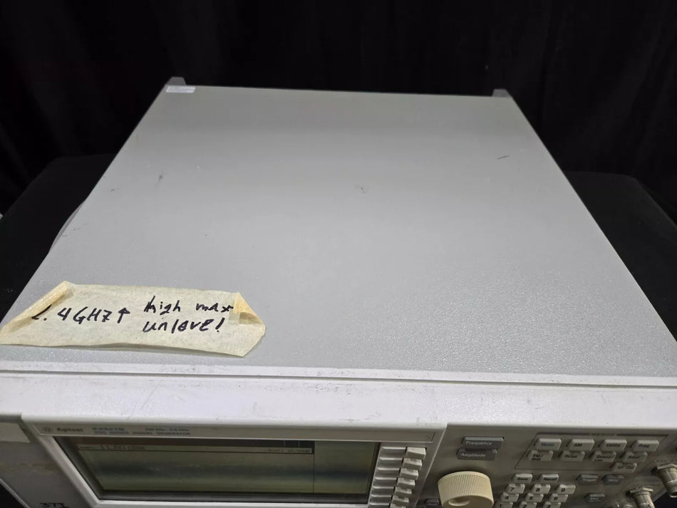 Agilent E4421B 250kHz-3GHz Signal Generator AS-IS Selling (0648)