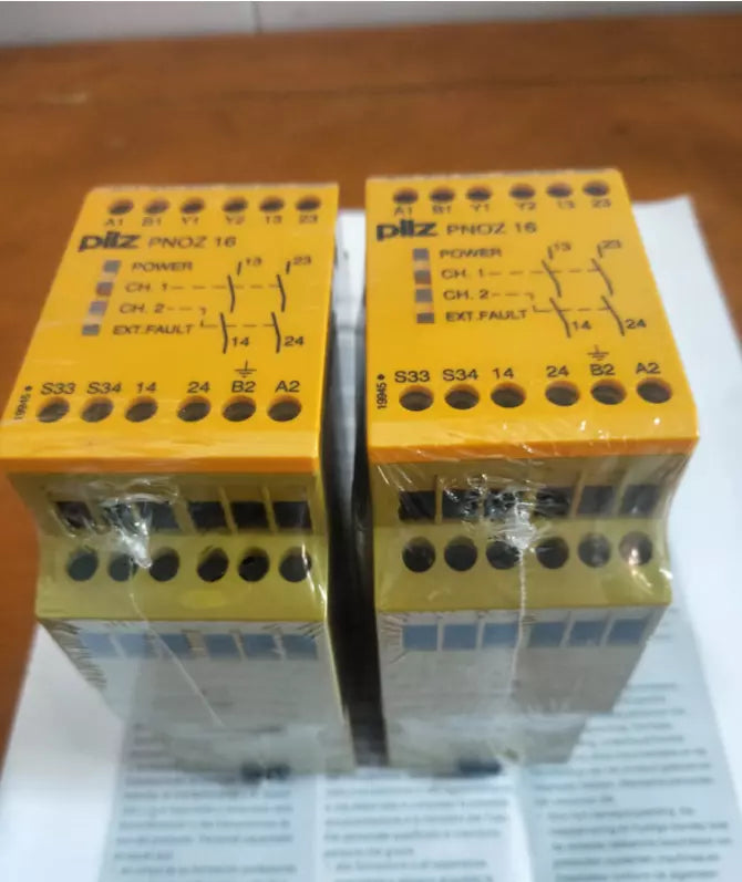 1 PC NEW Safety Relay PNOZ 16 774066#B1848 CL