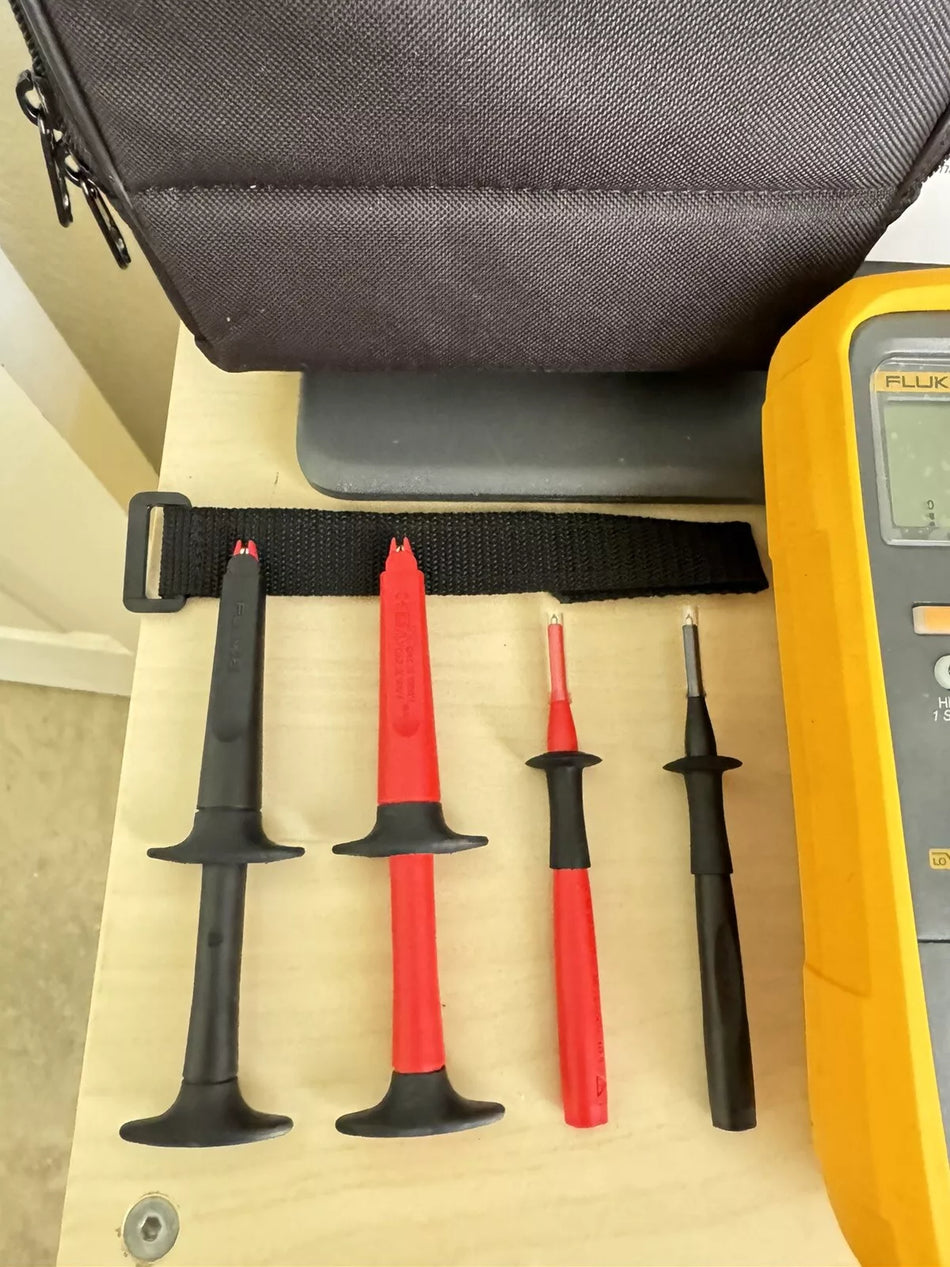 Fluke 87V-MAX/E2 Kit Industrial True RMS Heavy Duty Multimeter