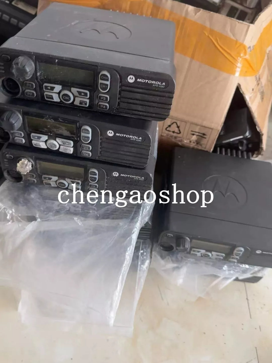 1PCS Used MOTOROLA XPR 4580 AAM27UMH9LB1AN 800 megabytes #N9027 YF