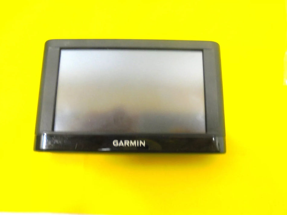 Garmin Nuvi 42 LM GPS Navigator with Lifetime Map Updates