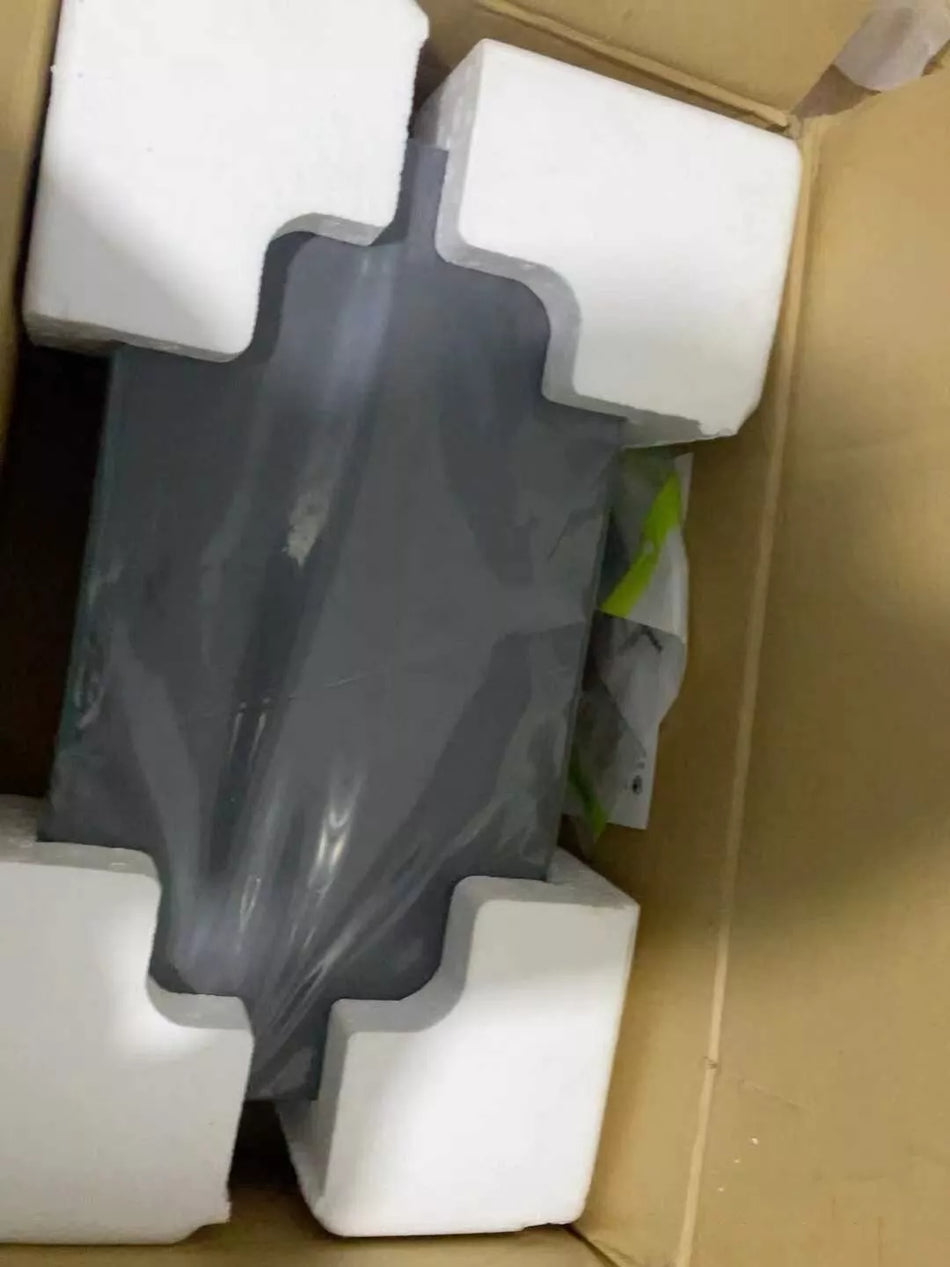 1PC NEW CISCO WS-C2950-24 24 port switch #N3396 YF
