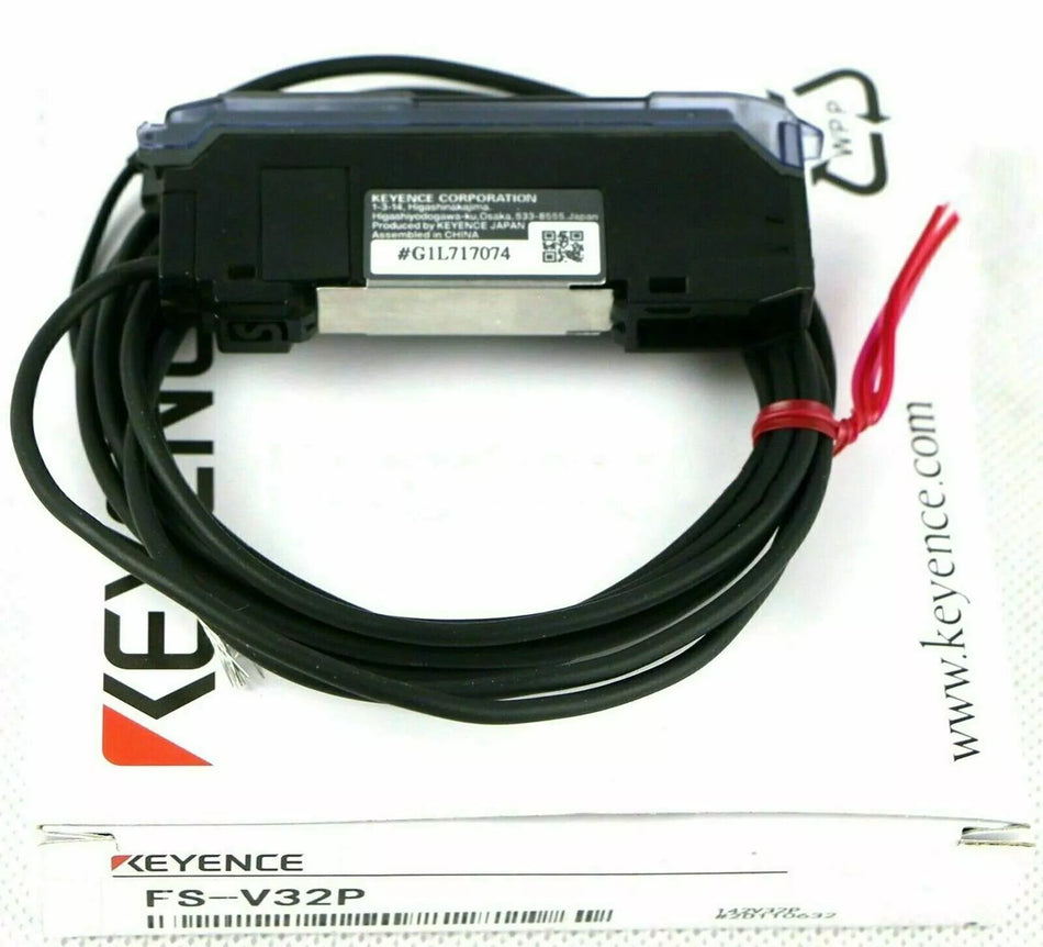 KEYENCE FS-V32P Digital Fiber Optic Amplifier Sensor Cable FSV32P