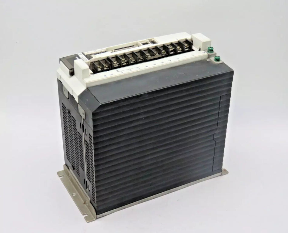 Panasonic MFDHTA464 AC Servo Drive 400V 3-Phase 5 KW