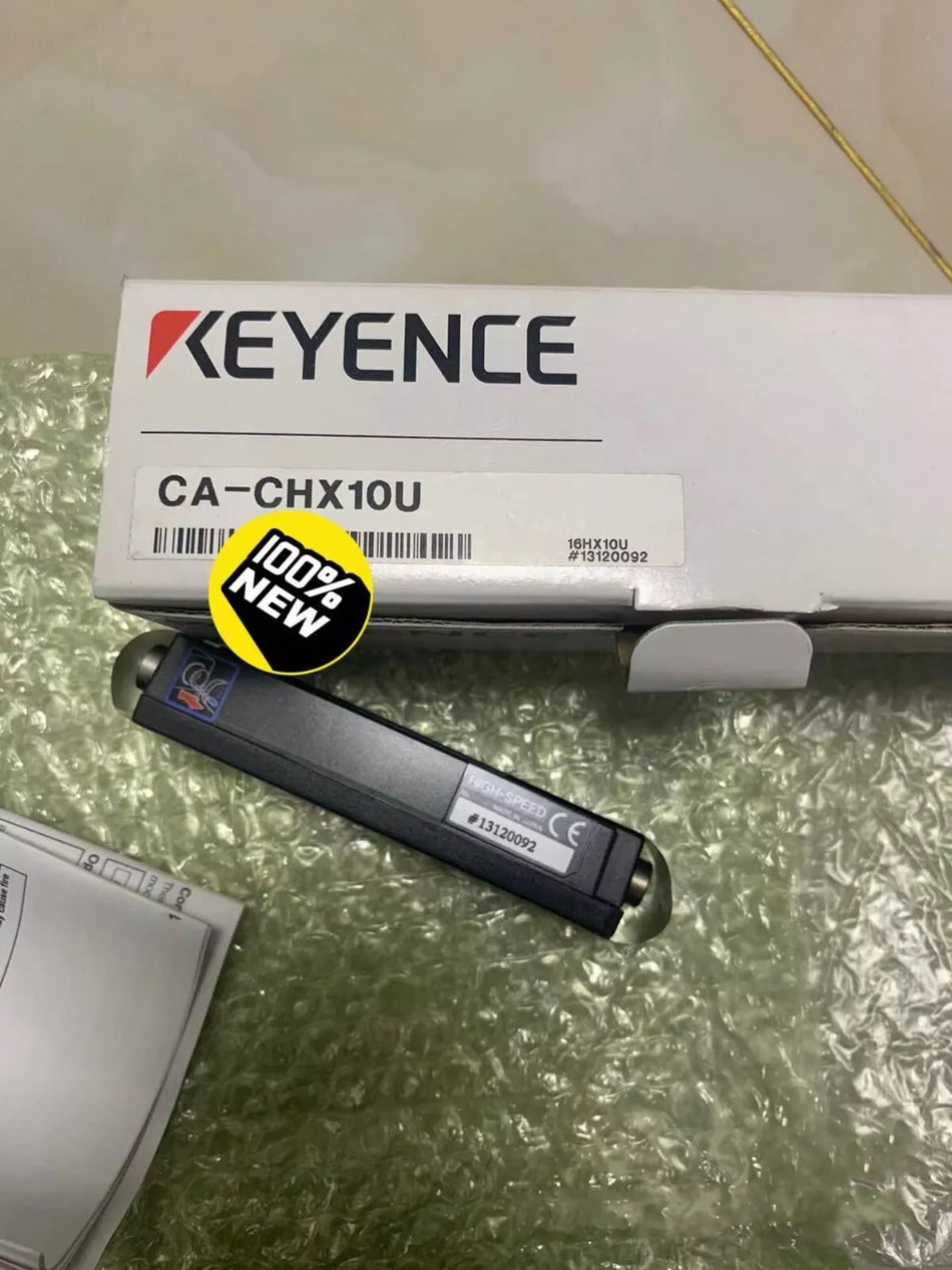 1PCS NEW KEYENCE CA-CHX10U CCD amplifier #N1677 YF