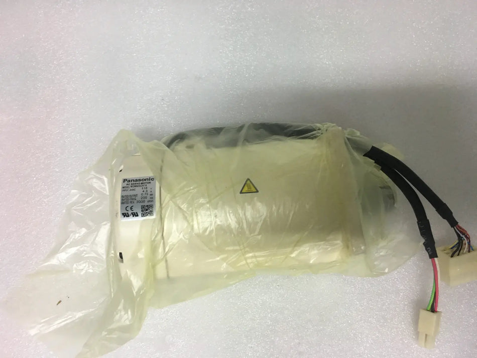 Panasonic MSMA082A1A AC Servo Motor - New in Box, Expedited Shipping