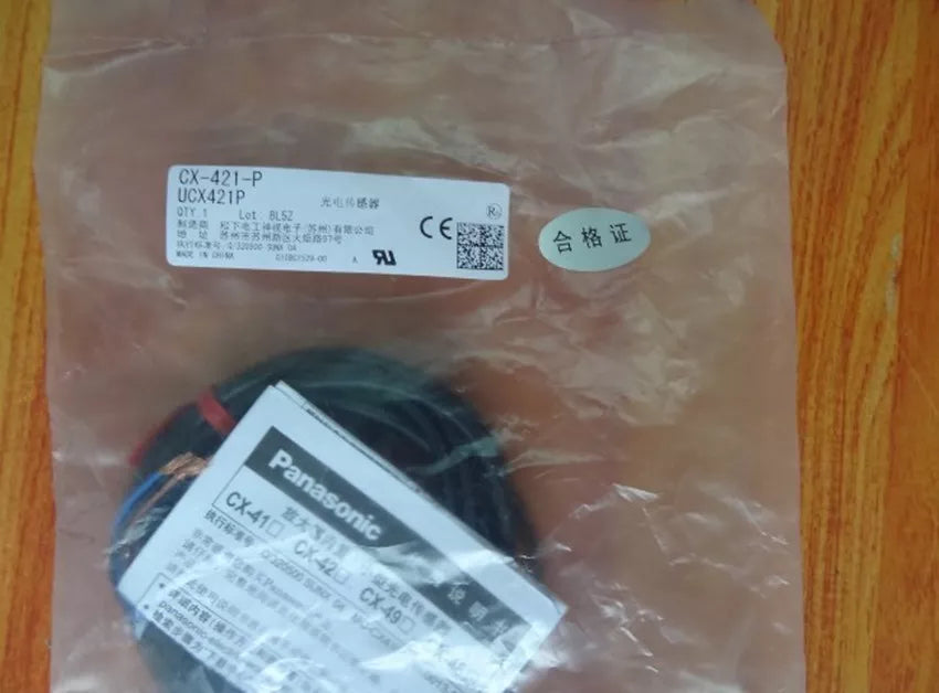 Panasonic CX-421-P Photoelectric Sensor: Reliable Detection System
