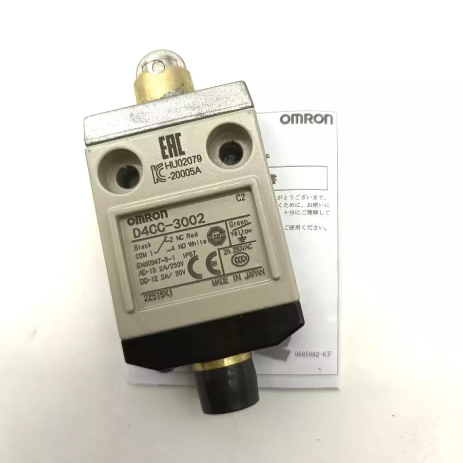 New Omron D4CC-3002 Limit Switch D4CC3002