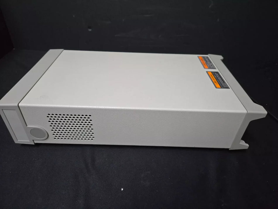 ADCMT 6240A DC Voltage / Current Source / Monitor (0322)