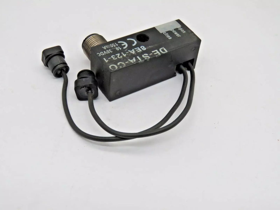 Dover Corporation Destaco DE-STA-CO 8EA-123-1 Clamp Sensor 150MA 10/30 VDC -NEW