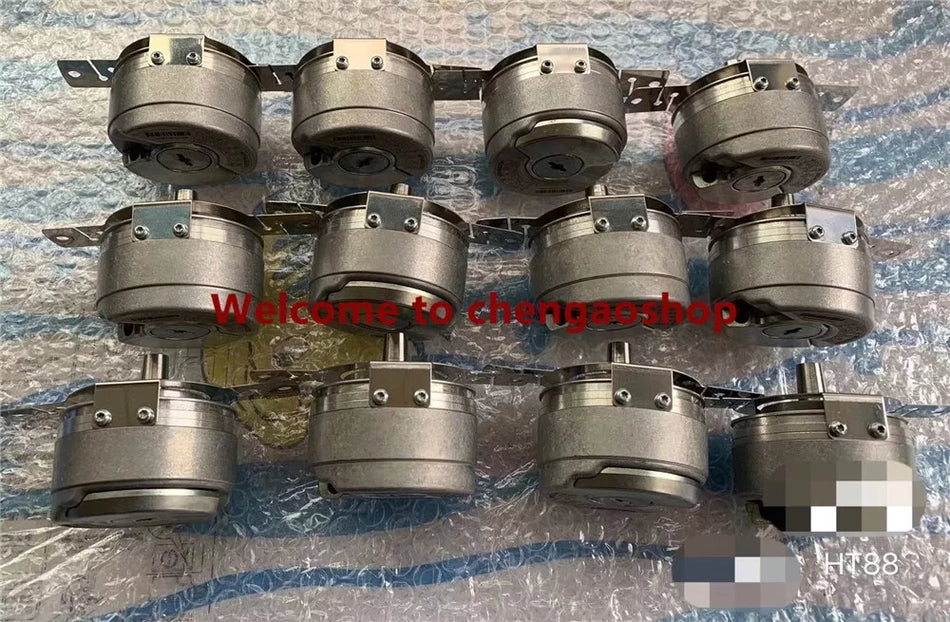 1PC Used test Heidenhain ROD431.026-2048 encoder ship #T2822 YS