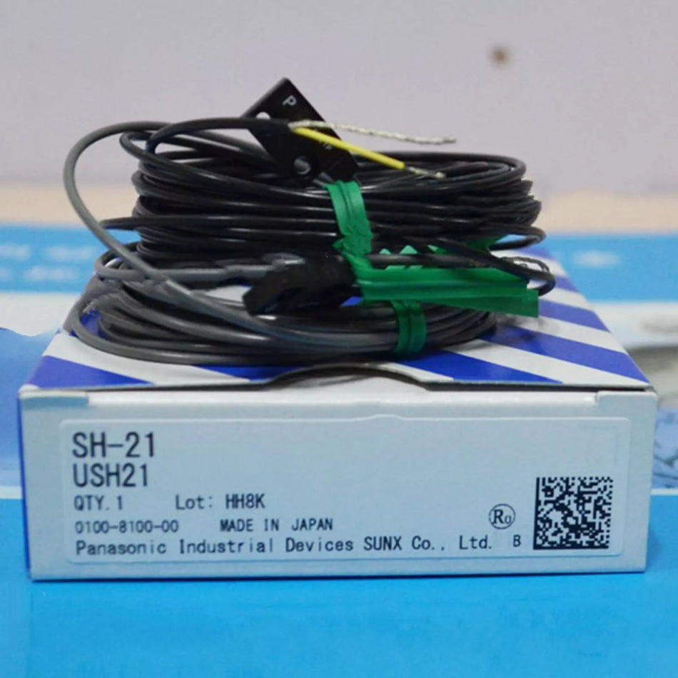 Panasonic SH-21 Photoelectric Sensor SH21 with Expedited Shipping