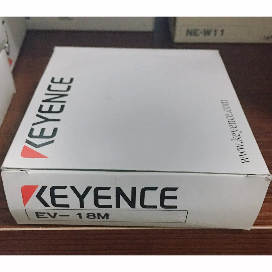 Keyence EV-18M Proximity Switch Sensor EV18M In Box