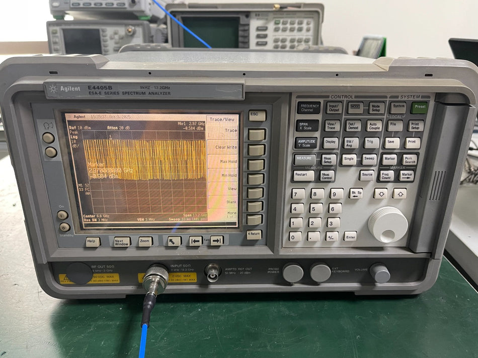 Agilent E4405B ESA Spectrum Analyzer 9 KHz-13.5 GHz