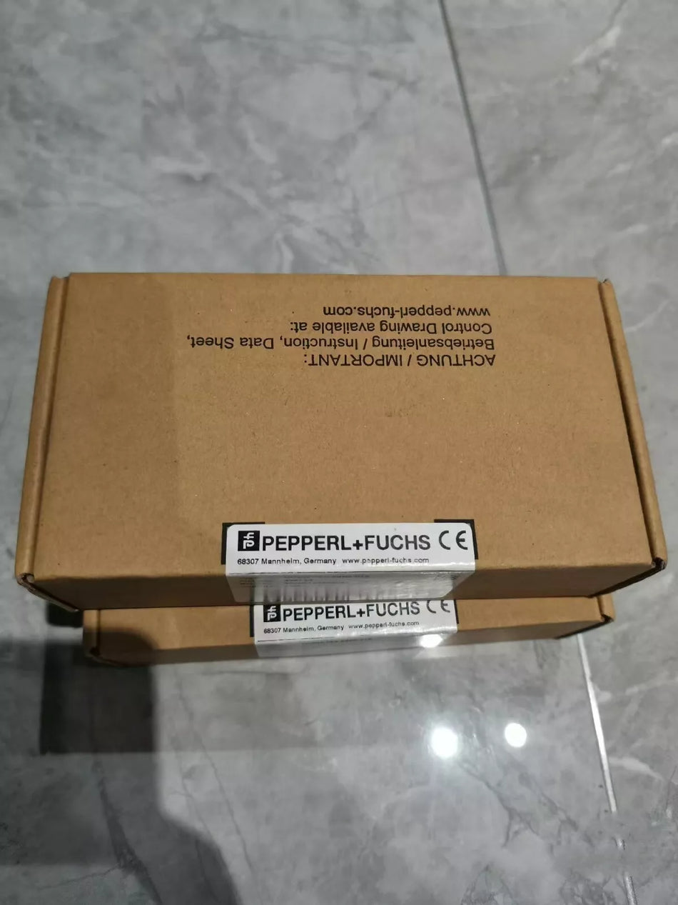 1PcS New UC500-F65-E8R2-V15 or #N904F YF