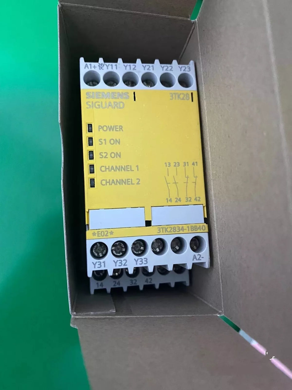 1PCS NEW 3TK2834-1BB40 safety relay #N122 YF