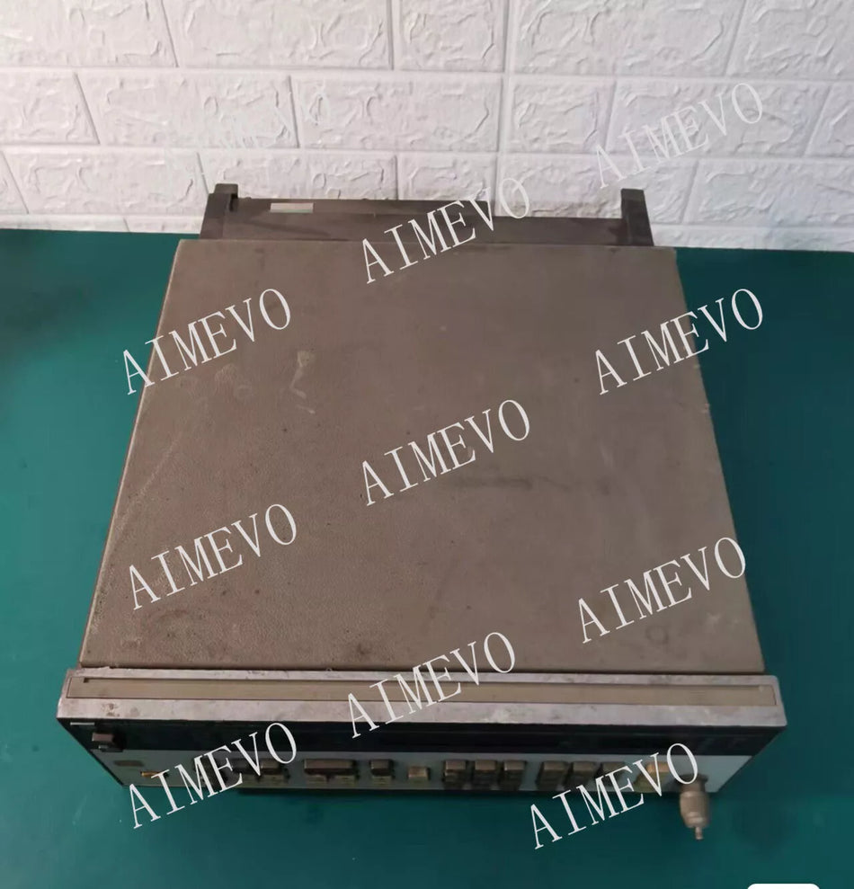 AGILENT / HP 8656A 100 kHz - 990MHz SIGNAL GENERATOR Used