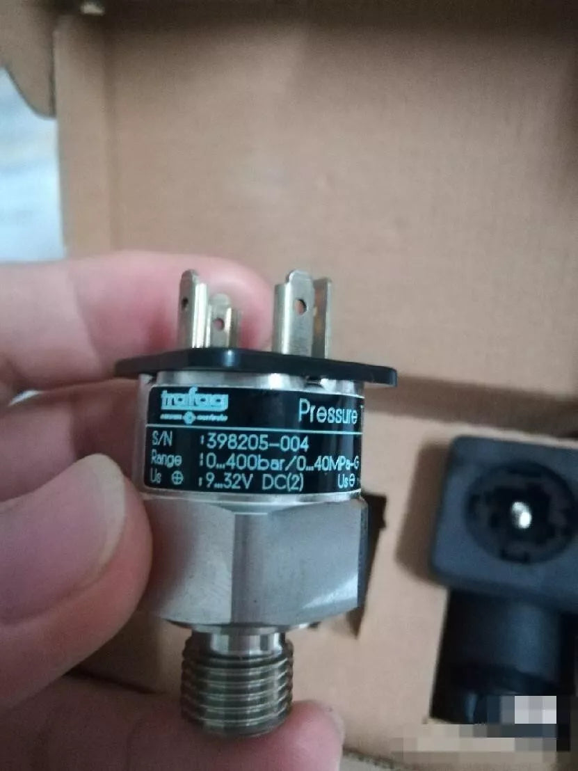 1pc NEW 8297.33.2517 Pressure sensor By DHL or FedEx #V5LA CH