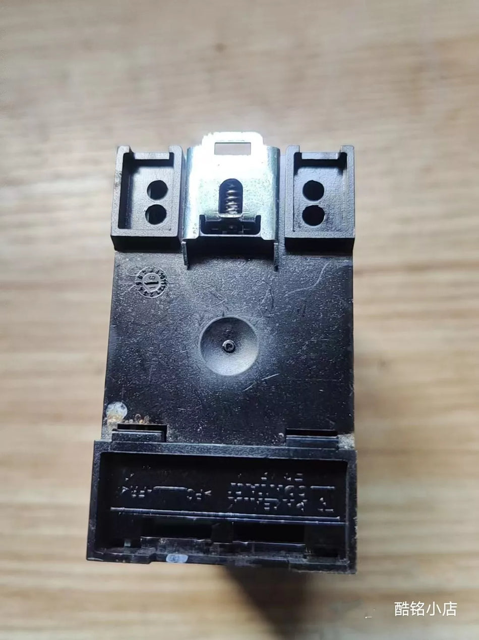 1PCS USED Parker PWD00A-400-30 amplifier #N4389 YF