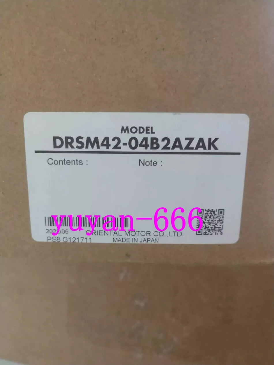 1PCS New DRSM42-04B2AZAK motor