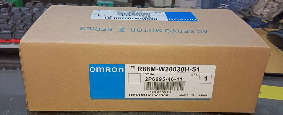 Omron R88M-W20030H-S1 Servo Motor for Industrial Applications