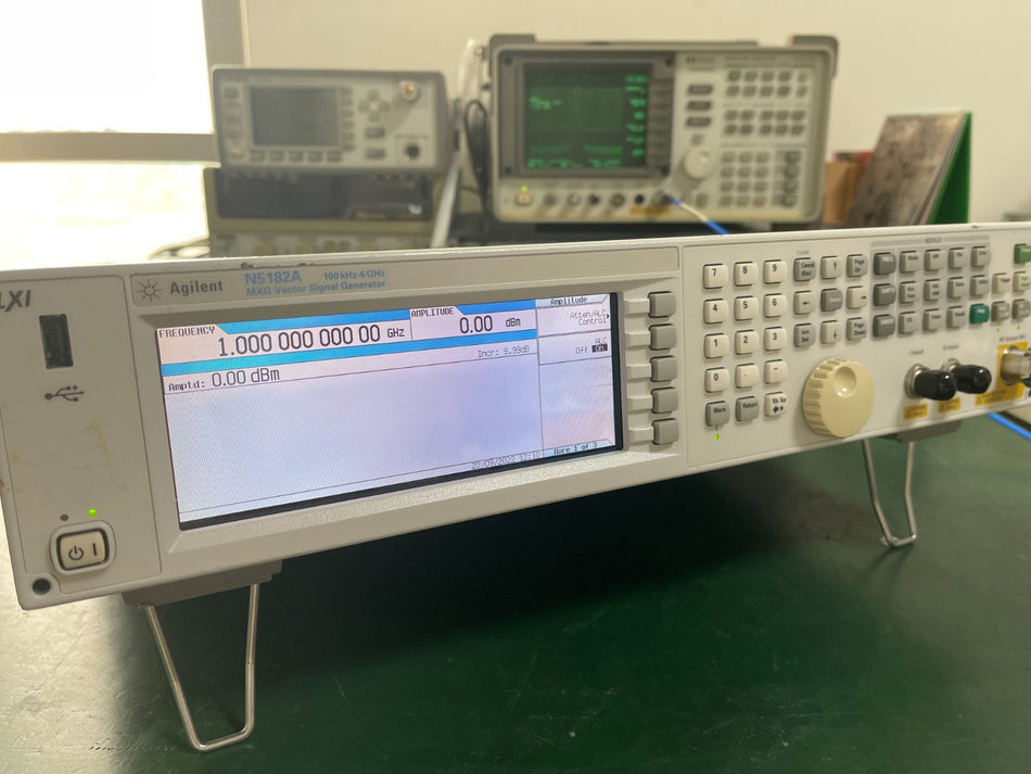 Agilent N5182A MXG Vector Signal Generator