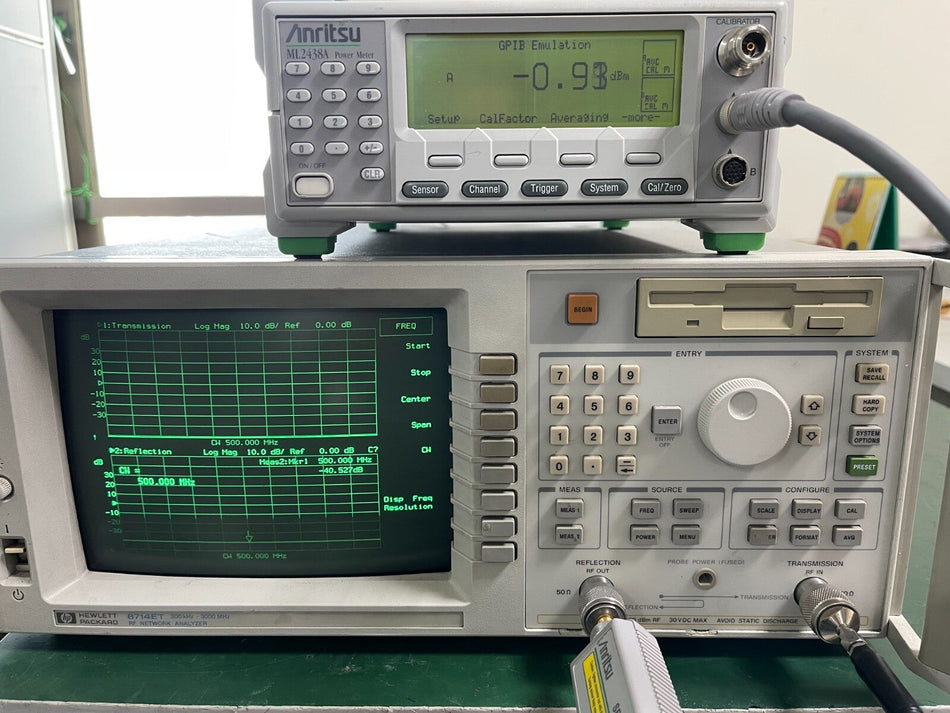 Agilent 8714ET RF Vector T/R Network Analyzer 300 kHz-3 GHz