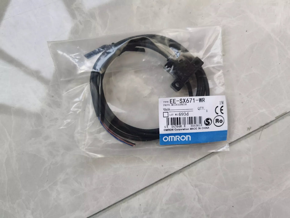 OMRON Photo Micro Sensor EE-SX671-WR EESX671WR
