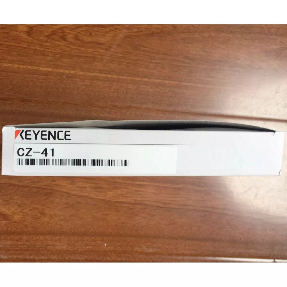 KEYENCE CZ-41 CZ41 Fiber Optic Sensor with Expedited Shipping