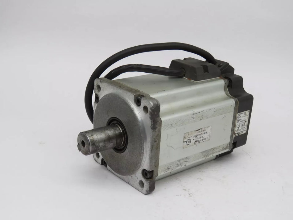Panasonic MHMD082P1U Servomotor 3000 RPM 200VA