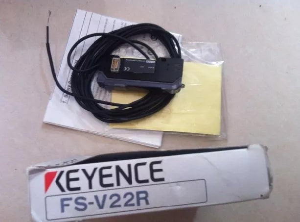 Keyence FS-V22R Fiber Optic Sensor FSV22R In Box