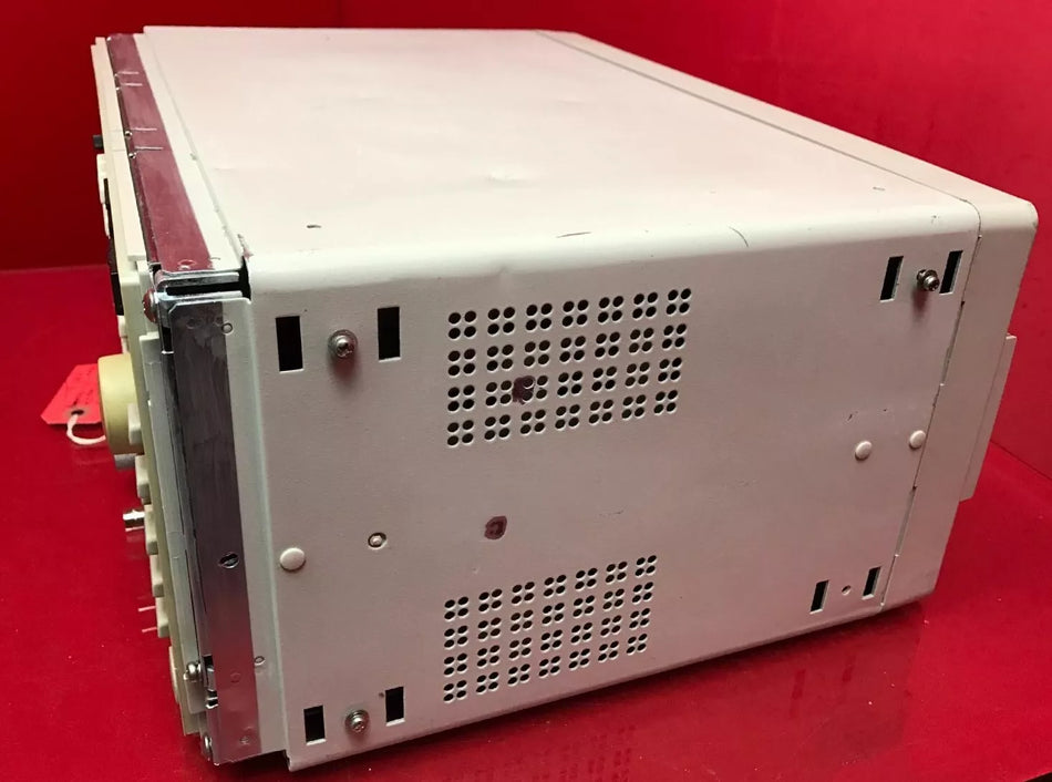ADVANTEST R3182 Spectrum Analyzer, 9 kHz to 40 GHz S/N 131101102