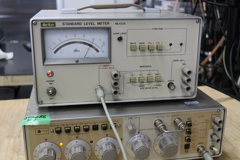 ANRITSU ML-423A Standard Level Meter