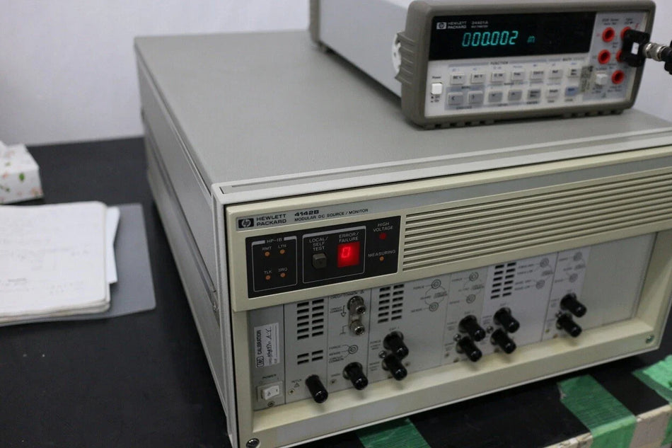 HP 4142B Modular DC Source