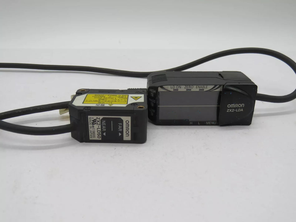 Omron ZX2LDA41 Laser Displacement Sensor with ZX2LD50 ZX2 Sensor Head