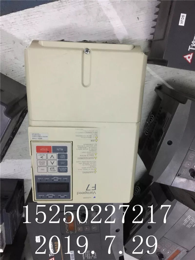 1PC USED CIMR-F7A4011 frequency converter () #L4380Y LZ