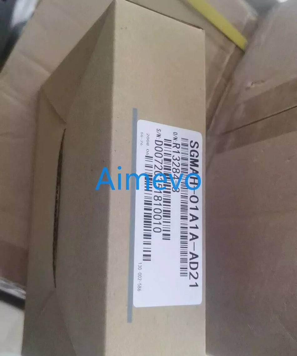 1pc NEW SGMAH-01A1A-AD21 Servo Motor