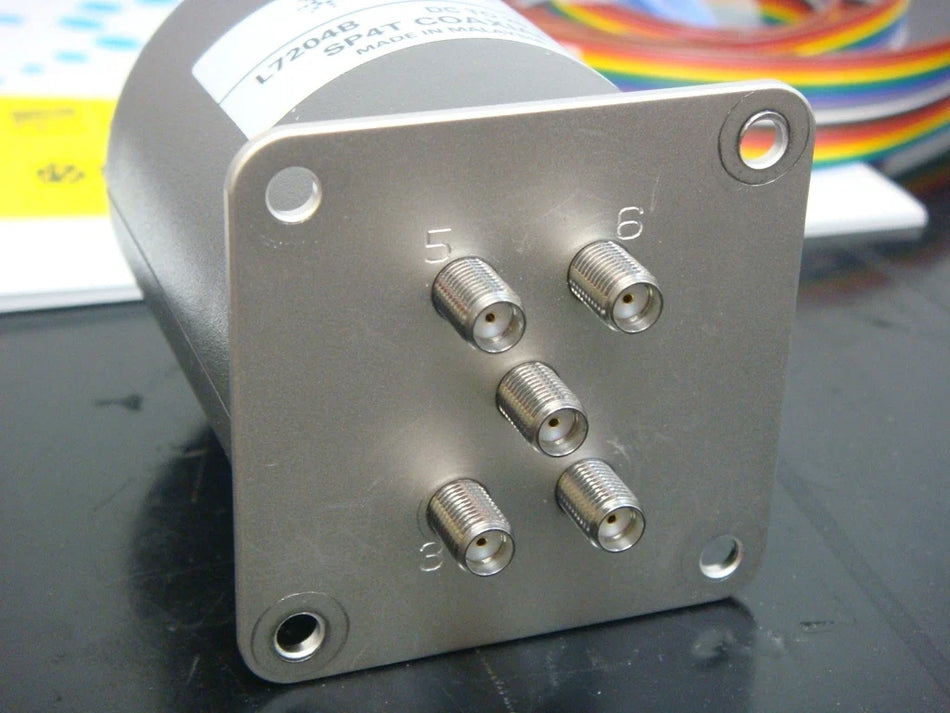 Agilent L7204B DC-20GHz SP4T Unterminated Coaxial Switch