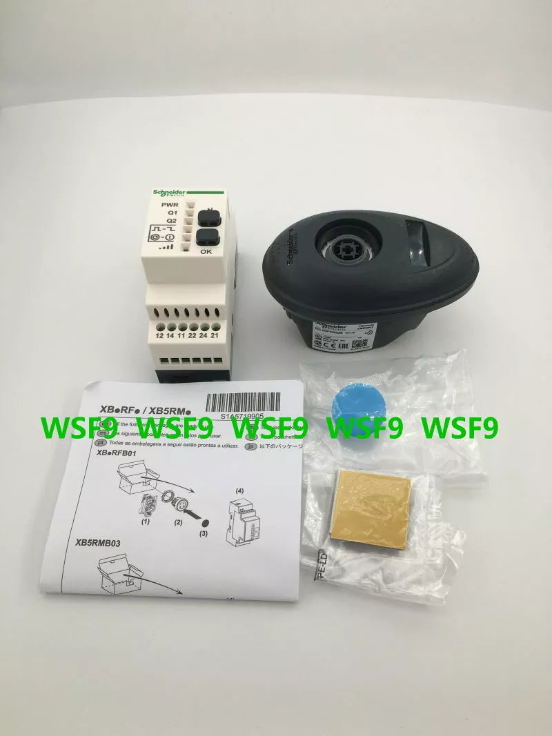 1PC NEW XB5RMA04 by DHL or EMS #WR79 WX