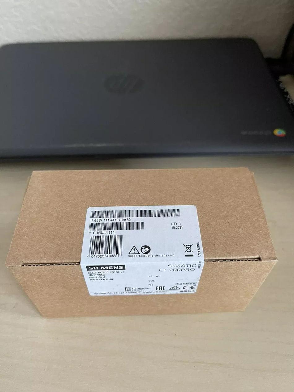Siemens 6ES7144-4FF01-0AB0 Analog Input Module