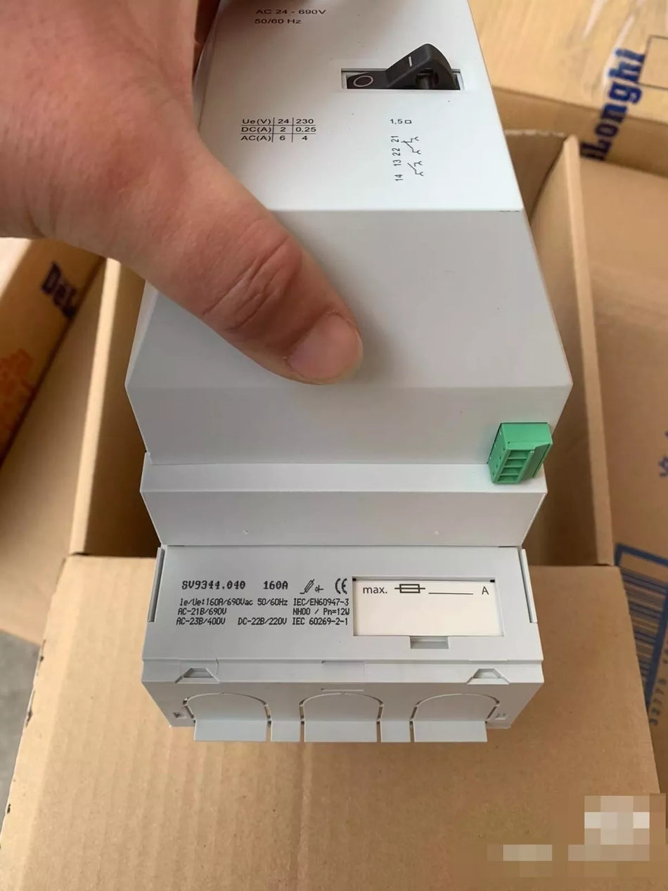 1pc NEW SV9344.04 160A fuse switch #V6OL CH