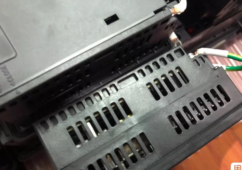 GT1655-VTBD HMI Touchscreen Display for Industrial Automation