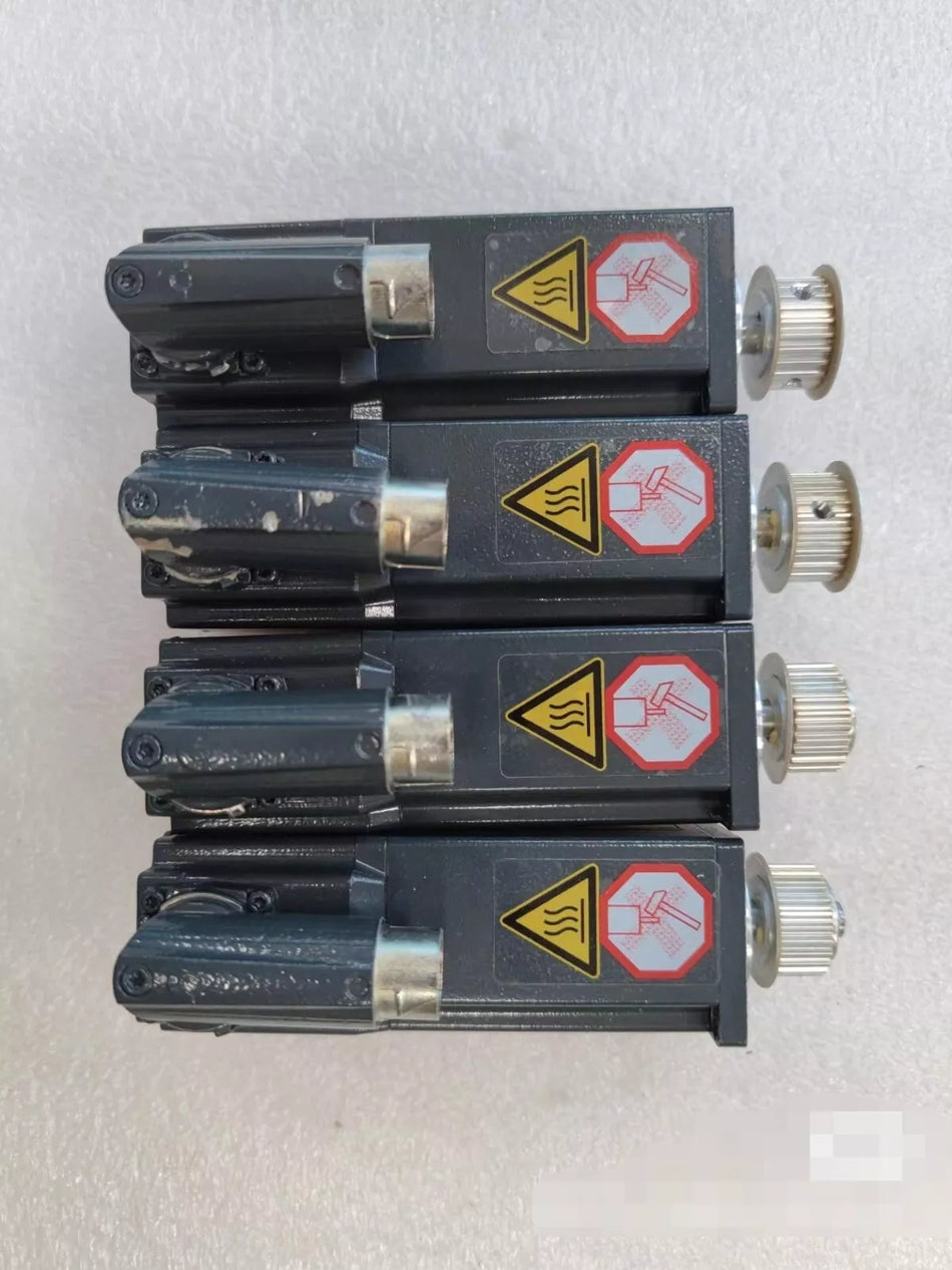 1pc USED BECKHOFF AM8112-1F10-0000 Servo Motor TESTED By DHL or FedEx #V4Q4 CH