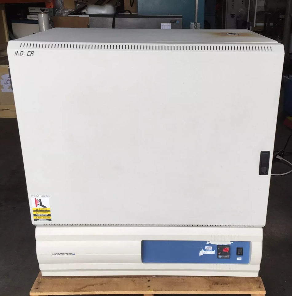 Linberg/Blue M MO1440A-1 Mechanical Convection Oven 40˚C - 300˚C, Ivory Color