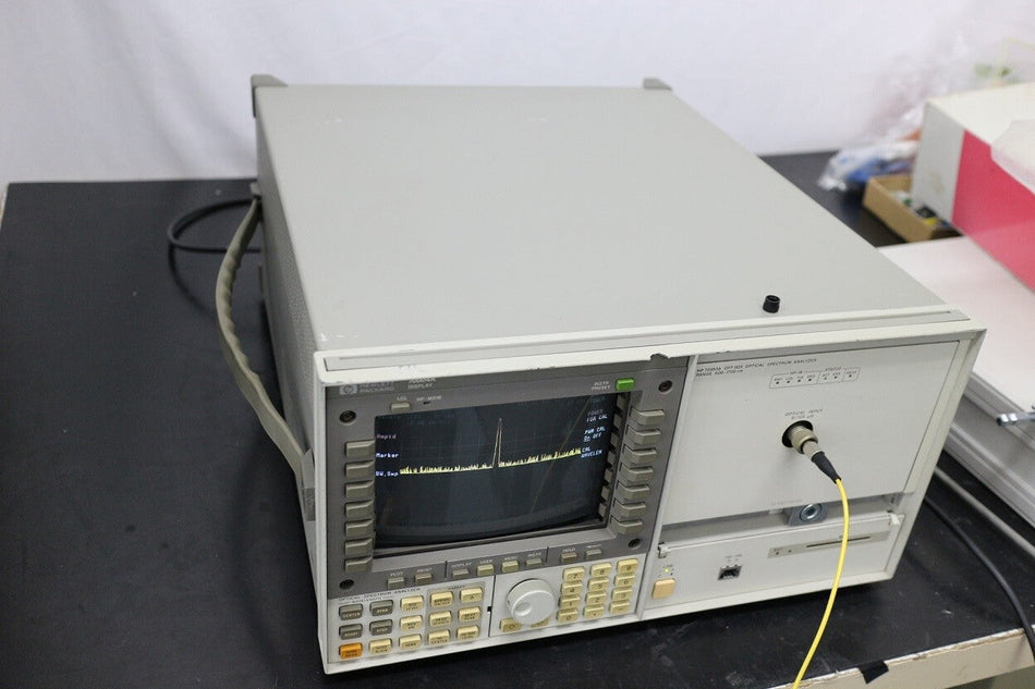 HP 71450A /009 H02 Optical Spectrum Analyzer