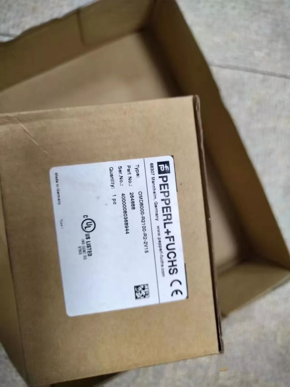 1PCS NEW OMD8000-R2100-R2-2V15 scanner